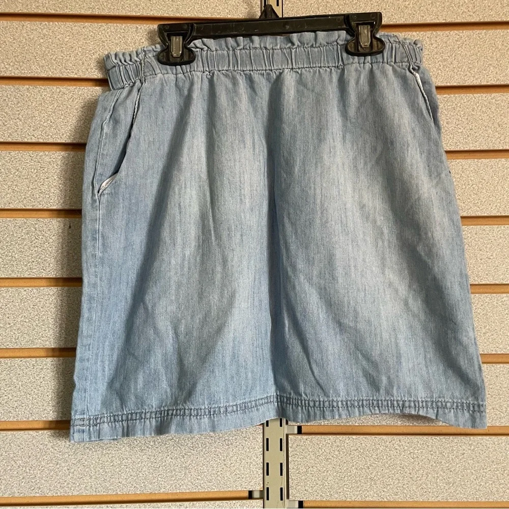 Universal Threads Blue Skirt Elastic Waist Pockets Looks Denim 100% Cotton Small